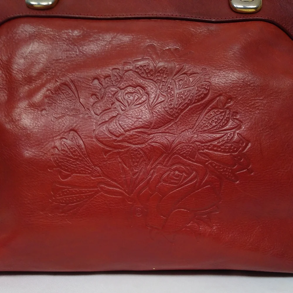 Vintage Marino Orlandi Italian Red Leather Embossed Floral Shoulder Bag - Picture 3 of 14